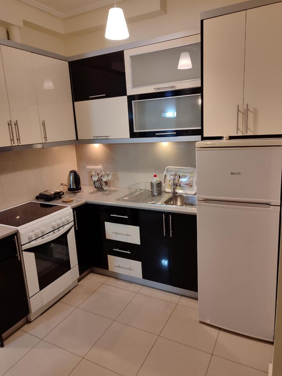 Adam Apartments Sarandë エクステリア 写真